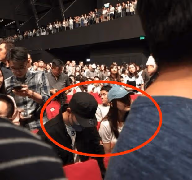 陳赫帶老婆看鹿晗演唱會,39歲張子萱保養得當,評論區卻遭到翻車