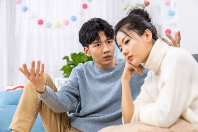 婆婆:住我家就該伺候我女兒;兒媳:你兒求我住的,我有房明天搬