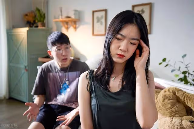 兒媳憤怒:給弟弟10萬後老公說我是扶弟魔,給婆婆面子我才沒離婚