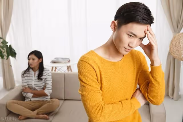 兒媳憤怒:給弟弟10萬後老公說我是扶弟魔,給婆婆面子我才沒離婚