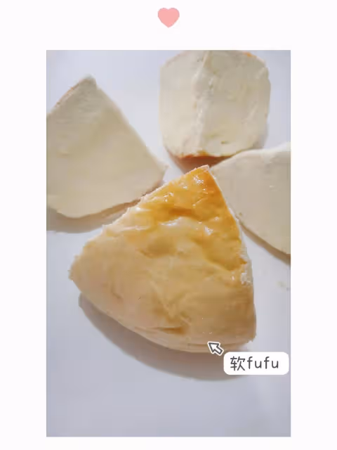 鬆軟微甜奶酪包，滿滿的奶酪超滿足~