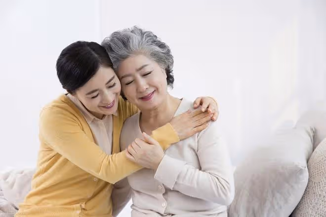 為不付彩禮,母親唆使兒子讓女朋友未婚先孕,沒想到殺出了程咬金