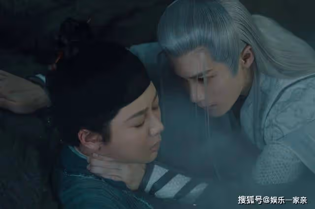 《長相思》小夭的血，為何會成治病救人的良藥？跟她的出身有關