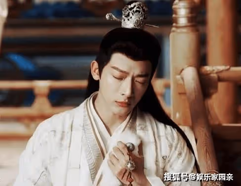 《長相思》瑲玹什麼時候發現自己喜歡小夭的?夭玹什麼時候才能發糖?