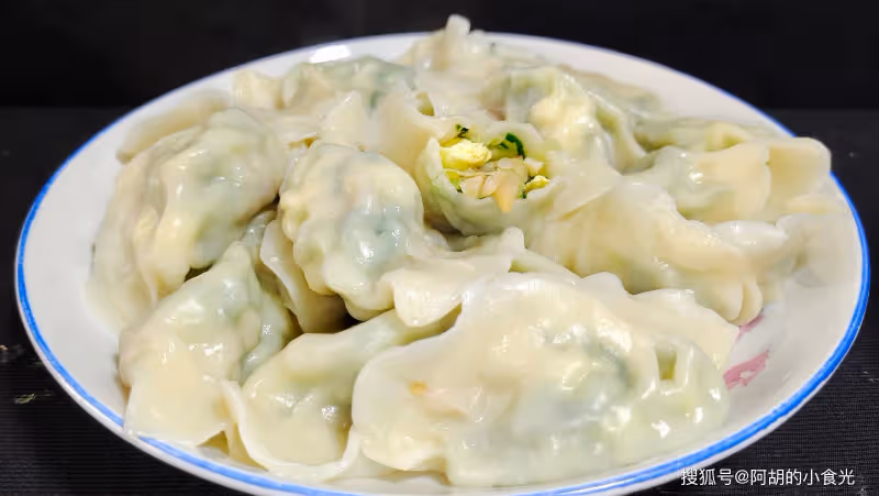 不愧是「天下第一鮮」,夏天用它包餃子,夠鮮美、夠營養,一口一個好過癮