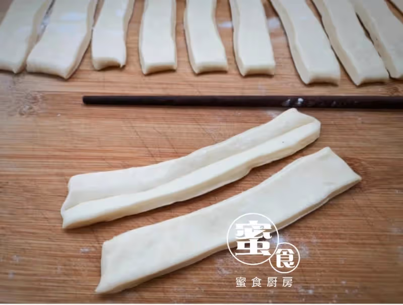 零失敗‼️炸油條,學會這一步,炸出的油條蓬鬆感十足👍‼️