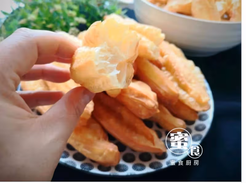 零失敗‼️炸油條，學會這一步，炸出的油條蓬鬆感十足👍‼️