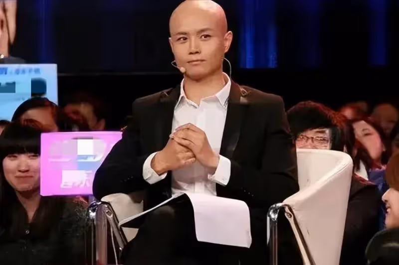 主持人孟非:拒上春晚,逐漸「消失」,他才是真正的人間清醒