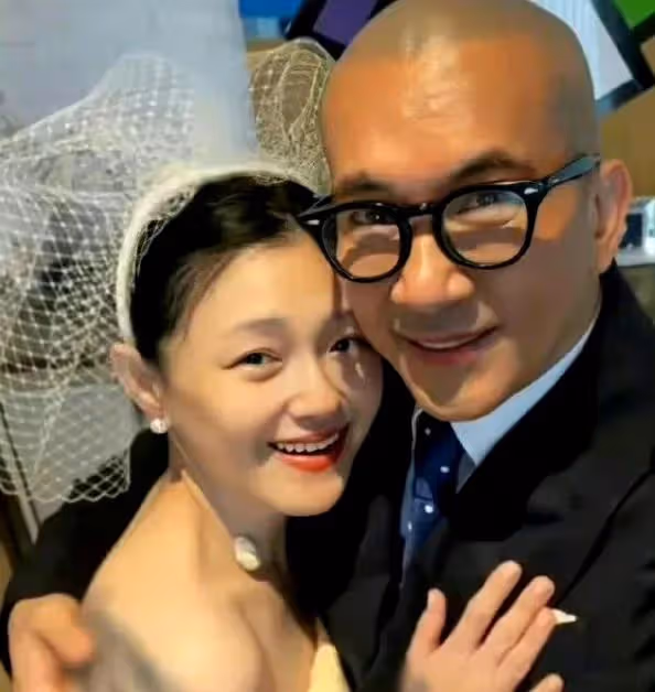 7月31日,具俊曄的一個舉動暴露了大s的最新近況,令人始料不及!