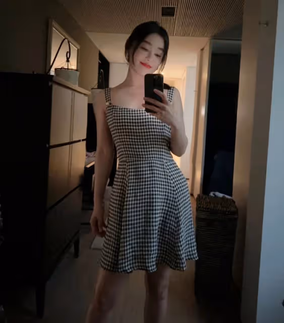 36歲袁姍姍曬馬爾地夫旅行照,穿比基尼身材絕美,A4腰馬甲線搶鏡