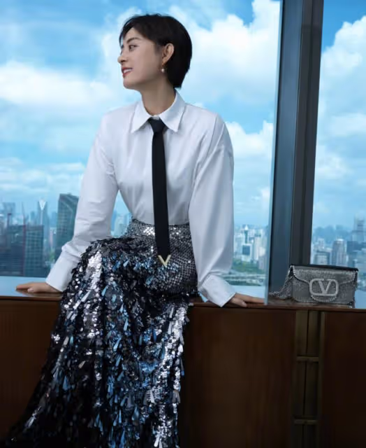 孫儷工作帶娃兩不誤！穿美人魚裙獲女兒讚美，兒子親自為媽媽掌鏡