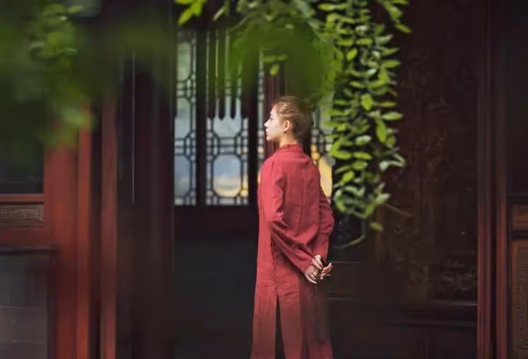 一個女人過得好不好,別聽她說什麼,看這2個地方就知道了