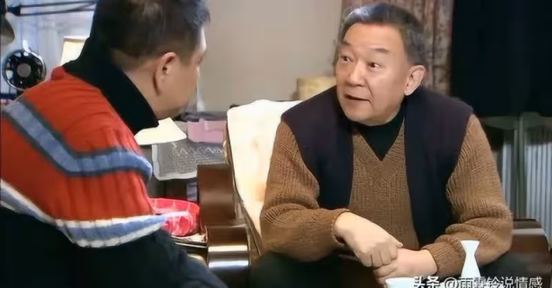 女婿請吃飯！ 岳父進餐廳「連點5盤番茄炒蛋」老闆確認3次才敢上菜　他感到不對勁「結賬時瞬間驚呆」