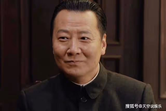 《潛行者》劇情前後矛盾,陶玉玲純屬多餘,方嘉樹早就應該暴露了