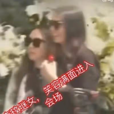 李玟火化現場,老公Bruce行為惹怒所有人,網友:李玟死不瞑目