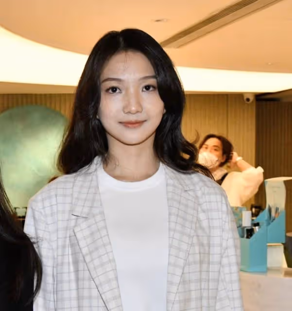 港姐本月總決賽!18歲佳麗擁超越年齡好身材!是唯一應屆DSE考生