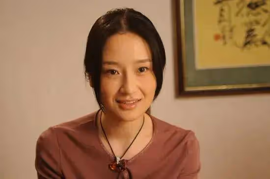 孫寧:告別球星初戀,和大9歲王學兵離婚,如今43歲感情成迷