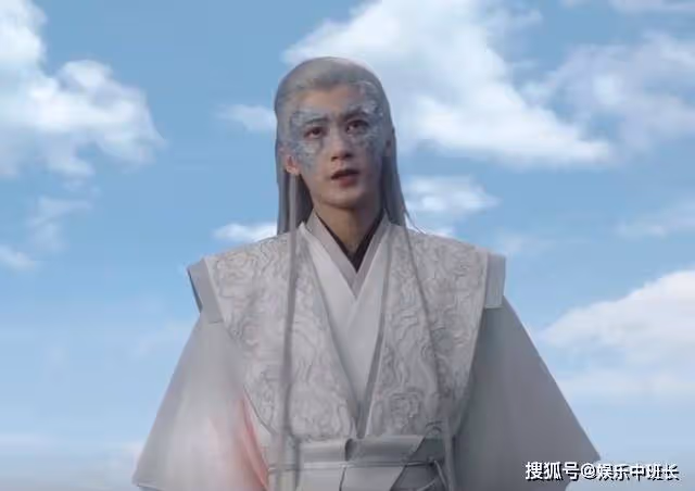 《長相思》小夭另一重身份曝光,難怪相柳吸她的血有奇效