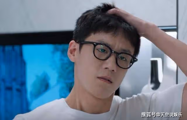 《不完美受害人》康輝隱藏資產曝光，求婚林闞送別墅車，趙尋當伴娘