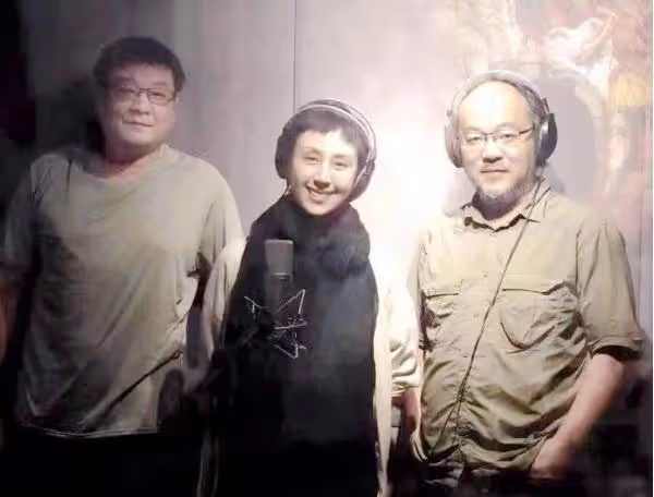 53歲竇唯疑父女戀，與女子約會變化大，女方漂亮與竇靖童年齡相仿