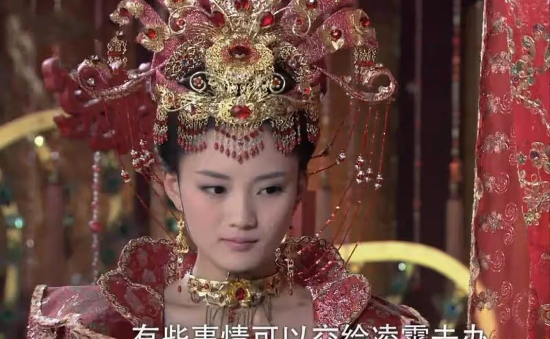 《活佛濟公》白雪:從當紅女主到自媒體博主,36歲馨子如今怎樣?