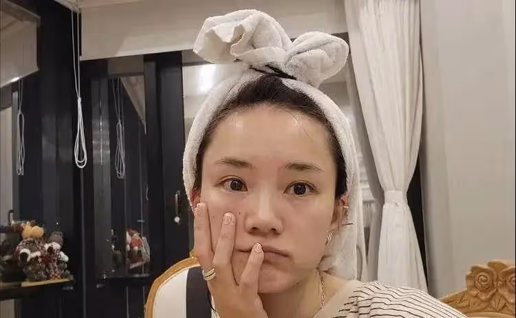 《活佛濟公》白雪:從當紅女主到自媒體博主,36歲馨子如今怎樣?