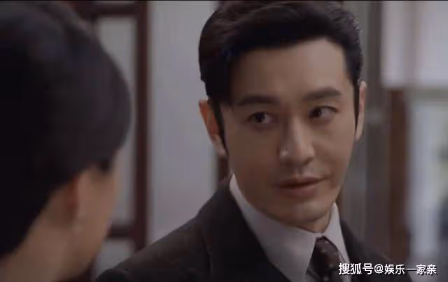 《潛行者》葉興城臨死一句話,揭穿方嘉樹雙重身份,蘇雅露為愛犧牲