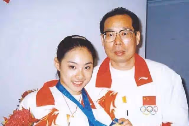 劉璇：34歲嫁普通人，42歲生2胎，如今她還好嗎？