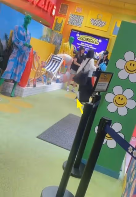 小S全家游韓國！和許雅鈞全程無交流，三女兒形象反差很大