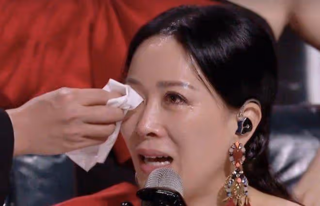 那英:評論區留言已超700萬,網上突現那英致歉信?點贊好評無數