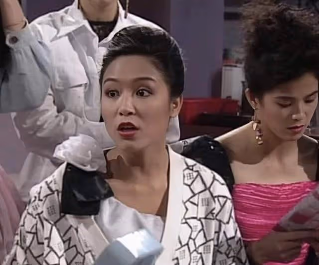 香港知名女星宣布復出,息影25年再拍劇,隨富商移居國外連生仨女