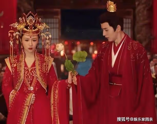 《長相思》赤水豐隆和神農馨悅為什麼不同姓?赤水豐隆對小夭動情了嗎?