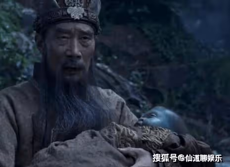 《封神第一部》妲己為什麼要幫助紂王？《封神第一部》里的嬰兒是誰？