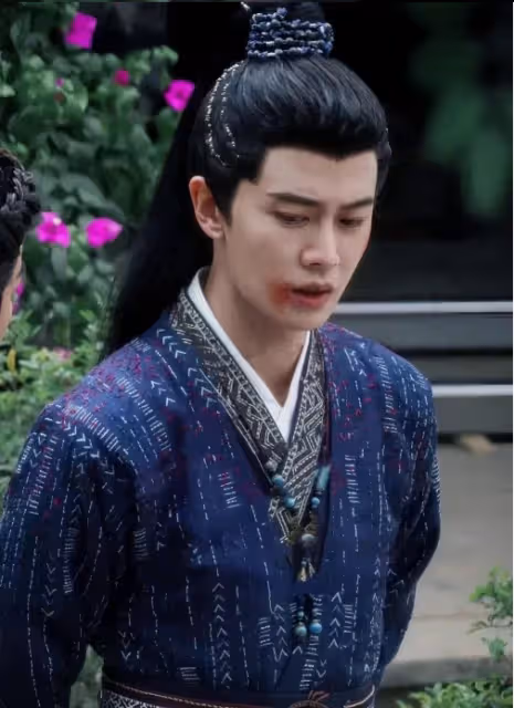 任嘉倫和徐正溪《流水迢迢》妝造,被贊是古偶配置標準
