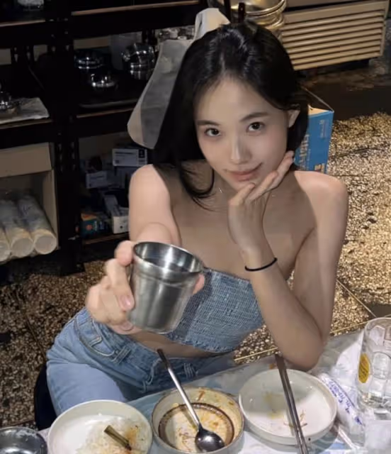 小S曬韓國度假照,帶婆婆和媽媽同行,婆婆一臉冷漠疑眼眶有淚