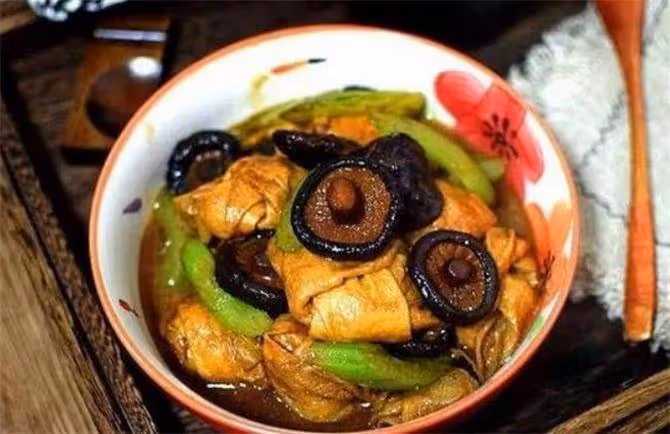 家常油豆皮超好吃的做法,鮮美軟嫩入味,開胃又下飯,次次都光碟