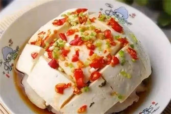 大廚分享一道農家蒸豆腐，豆腐這樣做嫩滑入味，詳細教程一學就會