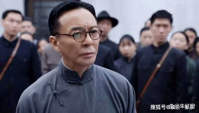 《潛行者》:全猜錯!銀狐真實身份曝光,原來是個全新人物