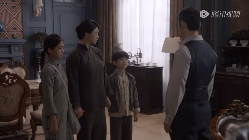 黃曉明定檔前萬眾期待的《潛行者》,為何一手好牌,打得稀碎?