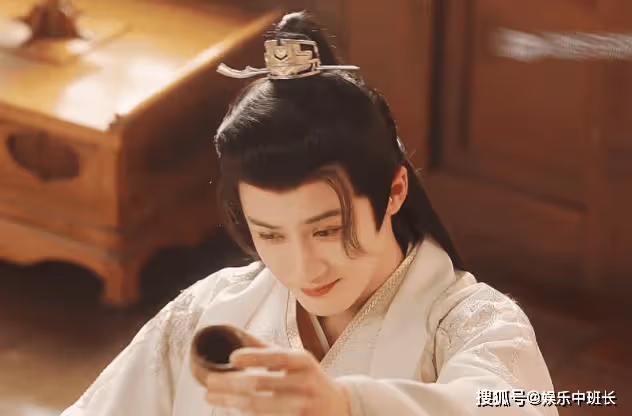 《長相思》防風邶為什麼沒有蠱蟲?《長相思》小夭體內為什麼有駐顏花?