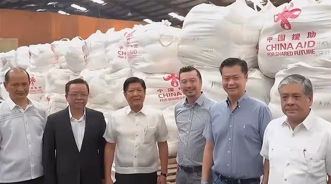 27國矛頭對準中國後,馮德萊恩主動找上馬科斯,2個目的值得注意!
