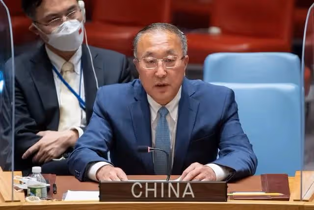 安理會上,布林肯聯合75國施壓俄羅斯,我大使仗義執言並反將一軍