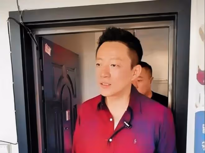 汪小菲:做慈善了!去醫院看望患病兒童,慷慨表示捐出5套新房間