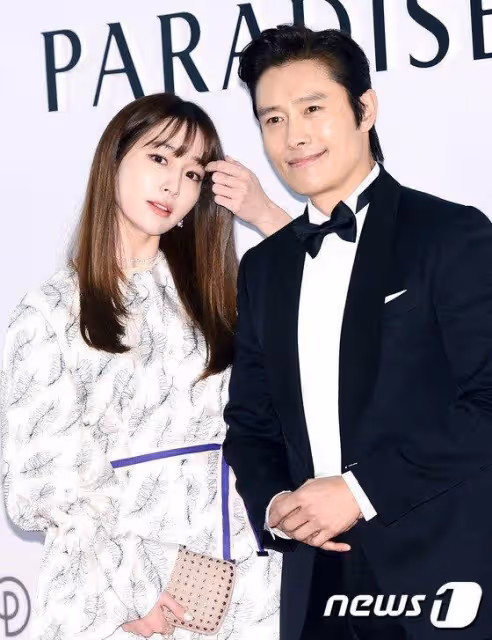 李秉憲李珉廷時隔8年第二次懷孕，希望生個女兒和孫藝珍成為姻親
