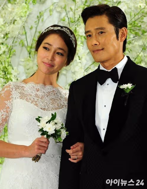 李秉憲李珉廷時隔8年第二次懷孕,希望生個女兒和孫藝珍成為姻親