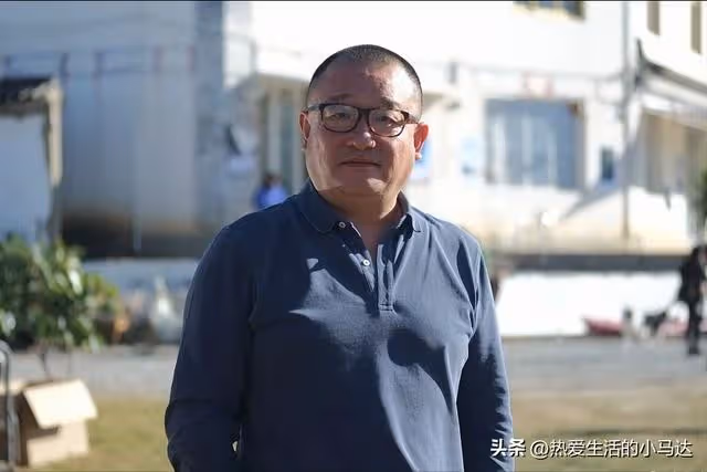 親家退休金過萬我才4000,女婿買房要我出20萬,我拒絕後卻斷親了