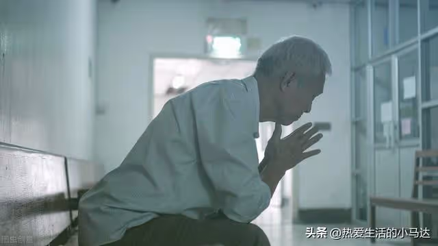 親家退休金過萬我才4000,女婿買房要我出20萬,我拒絕後卻斷親了