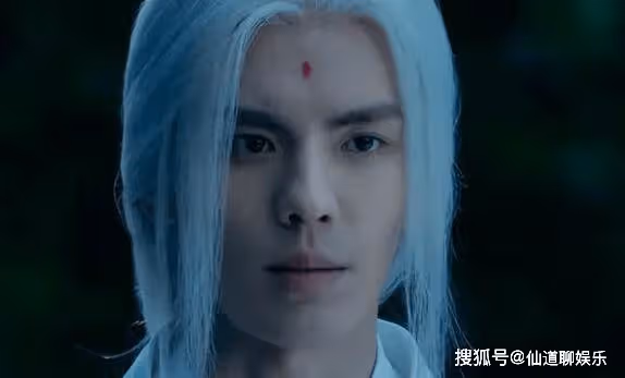 《異人之下》畢雯珺出演什麼角色?《異人之下》白髮張靈玉身份是好人嗎?