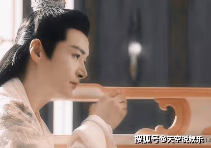《長相思》皓翎王知道小夭不是親生的嗎？《長相思》皓翎王愛小夭母親嗎？