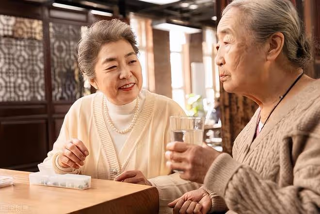 55到60這五年,做好兩件事,哪怕兒女不孝,你也不怕老無可依